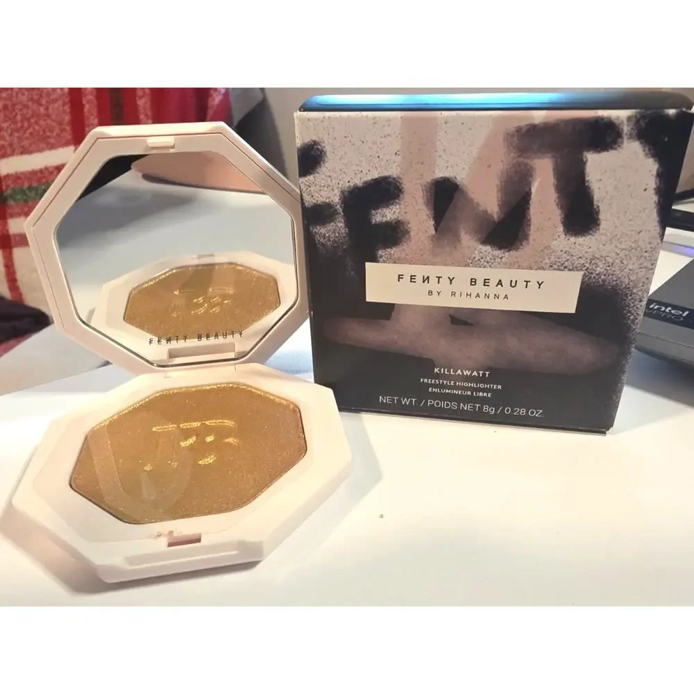 Fenty Beauty Killawatt Freestyle Highlighter, TROPHY WIFE .28oz / NIB